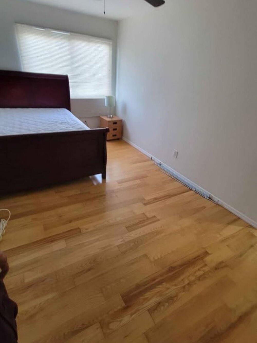 $750 | 11580 [Lease\Rent] Private room for rent
